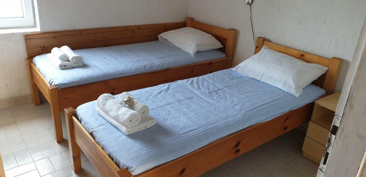 Apartment 4M Cunski Luaran gambar